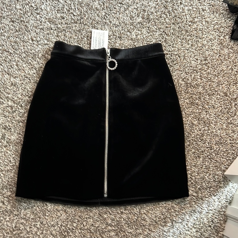 Soft black skirt